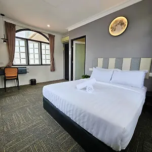 Luna By Moonknight Hotel George Town